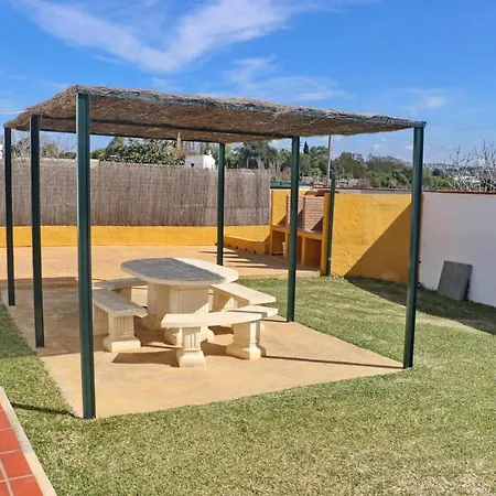 Chalet Flor * كونيل ذي لا فرونتيرا